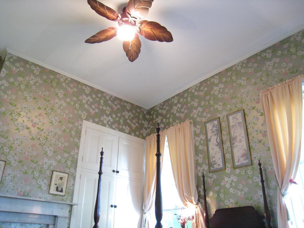 Allegheny Street Bed & Breakfast Hollidaysburg Room photo