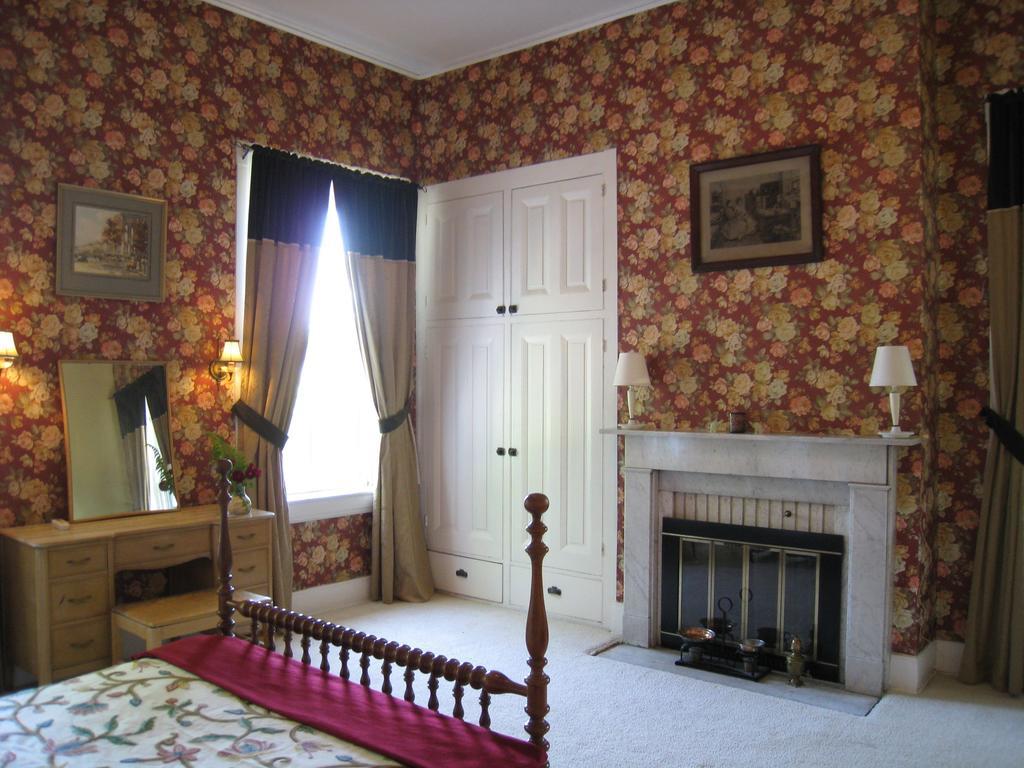 Allegheny Street Bed & Breakfast Hollidaysburg Room photo
