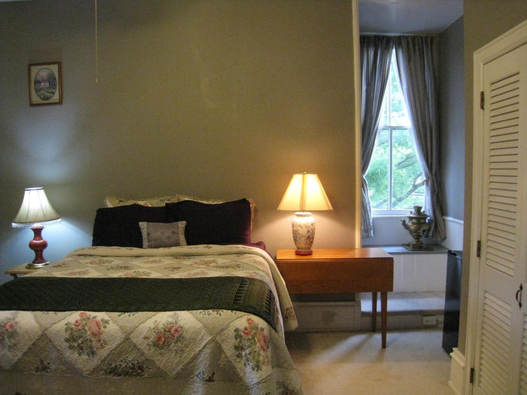 Allegheny Street Bed & Breakfast Hollidaysburg Room photo
